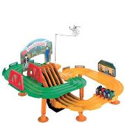 Tomy - Thomas Race On the Rails