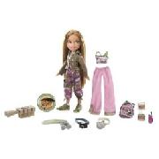 Bratz Adventure Girlz Yasmin