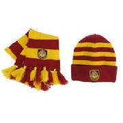 Harry Potter Gryffindor Hat and Scarf
