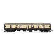 Hornby - Br Mk1 Composite Coach